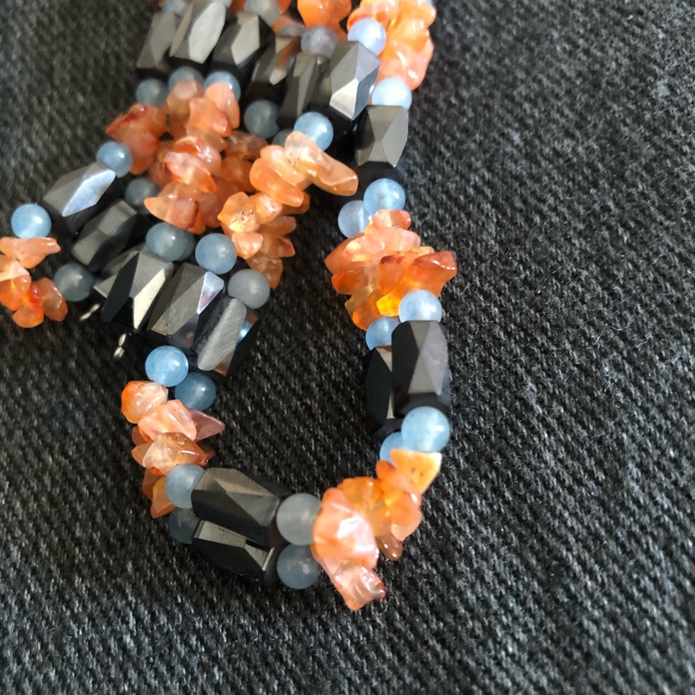 Magnetic bracelet/necklace
